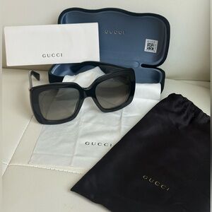 Authentic Gucci Square Ladies Sunglasses